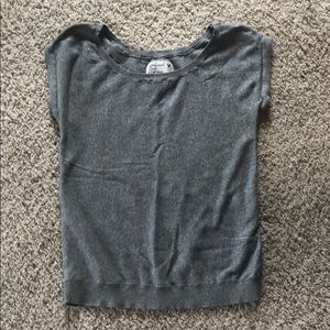 American Eagle short sleeve sweater/ shirt